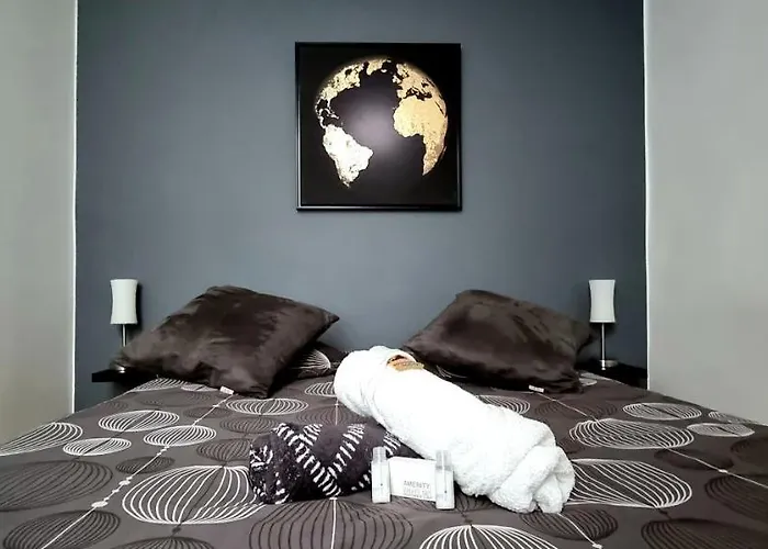 T2 Cosy - Capitole - Calme - Wi-fi - Netflix Apartment *