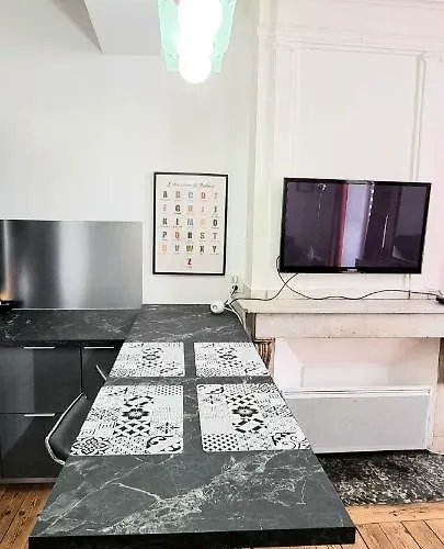 T2 Cosy - Capitole - Calme - Wi-fi - Netflix Τουλούζη